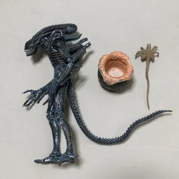 NECA 에이리언 워리어 네카 ALIEN
