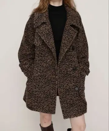 스탠드 넥 미디 코트 / SLY