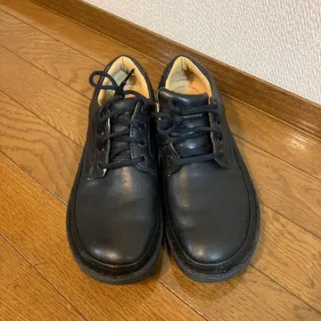 [ 2~3회 착용 ] Clarks Active Air 블랙 신발