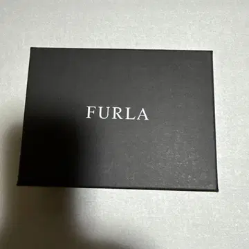 FURLA 핑크 접이식 지갑