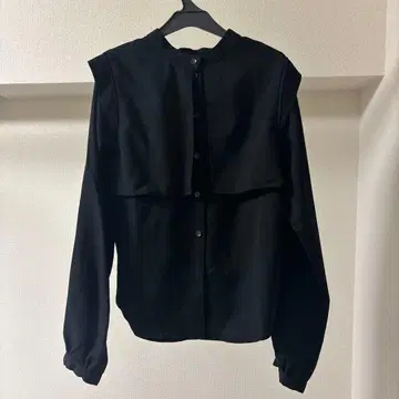 UNITED TOKYO 2WAY 백 플레어 블라우스 블랙