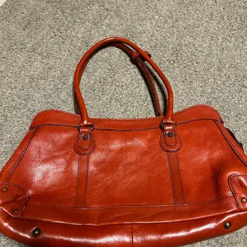 다코타 오렌지 가죽 핸드백