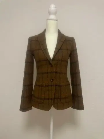 브라운 계열 해리스 트위드