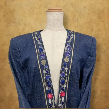 [시간을 도는] LEONARD 노카라 데님지 실크 100% 자수 자켓