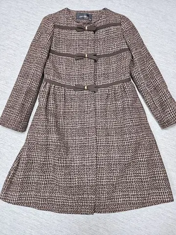 UNIVERVAL MUSE 트위드 리본 코트