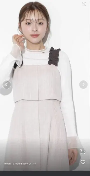 JILL by JILL STUART 프릴 긴팔 니트