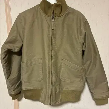 올리브 그린 밀리터리 자켓 탱커 자켓
