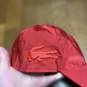 라코스테 빨간색 캡 나일론