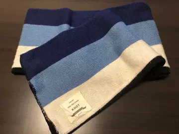 KNOT 스트라이프 니트 머플러