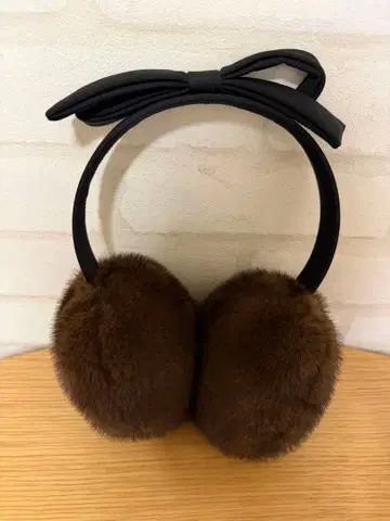 ZARA 브라운 퍼 귀도리 (리본 포함)