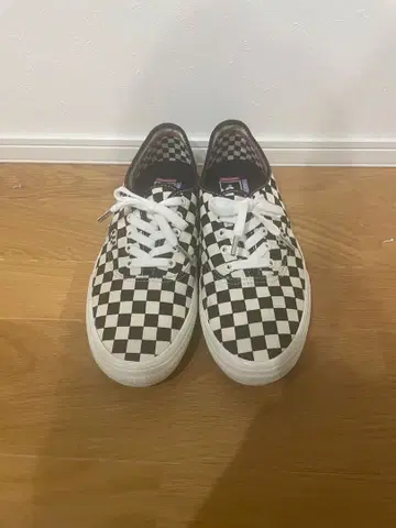 Vans 오센틱 스케이트 체커 28.5