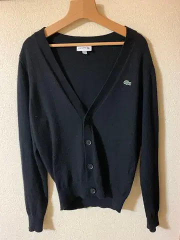 Lacoste 블랙 가디건