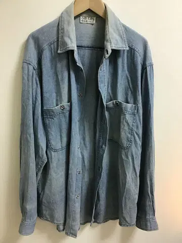 실크 셔츠 데님 구제 의류 Silk City 실크의 성