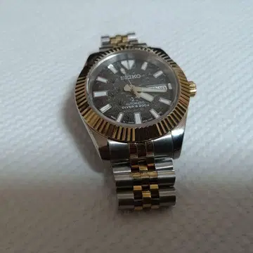 콤비 데이데이트 저스트 40mm NH-36 무브먼트