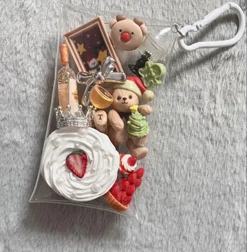 가챠 파우치 [ 카페 곰돌이 큰 딸기 휘핑 도넛 크리스마스 ]