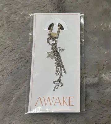 NiziU 리오 AWAKE 키링 트레이딩 카드 포함