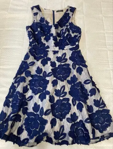 [ 새상품급 ] 그레이스 콘티넨탈 드레스 레이스 드레스 원피스