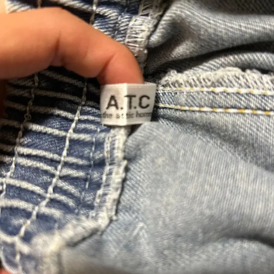 3번째 상품 이미지