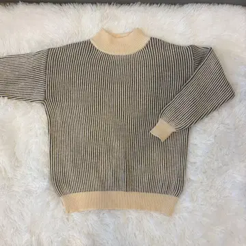 [새상품급] 보더 리브 니트 한국 걸리시 M 사이즈 심플 따뜻한