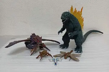 헤이세이 레트로 고질라 & 메가기라스 피규어