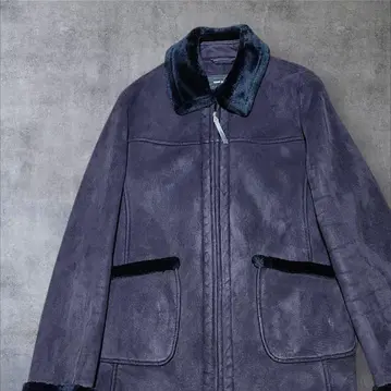 COMME CA ISM 무스탕풍 페이크 스웨이드 보아 코트 블랙