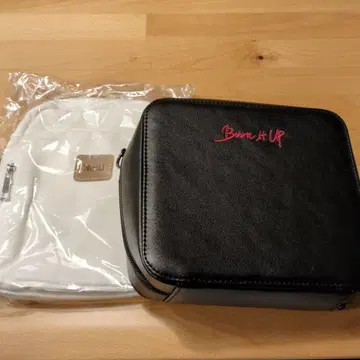 NiziU 투어 숄더백 세트