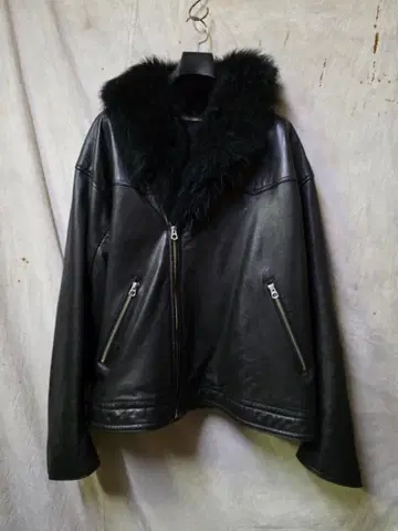 바벨 오브젝트 라이더스 가죽 자켓