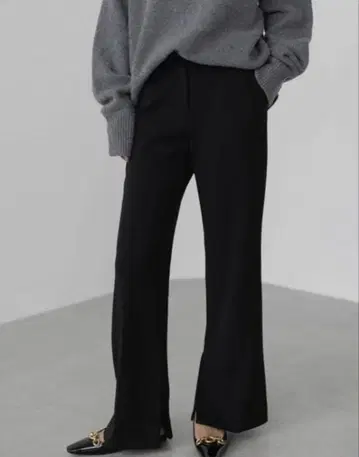 na.e 나에 블랙 허리밴딩 슬릿 팬츠 새상품급