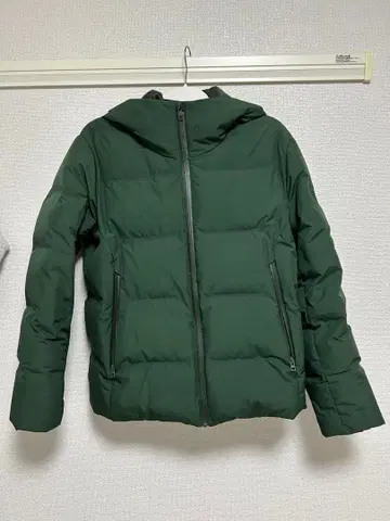 유니클로 UNIQLO 심리스 다운 파카