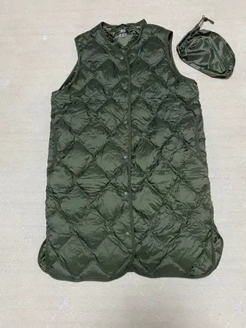 유니클로 울트라 라이트 다운 다운 베스트 롱 경량 M