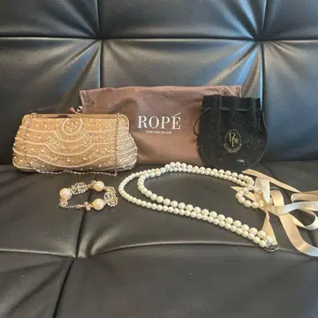 ROPE 펄 목걸이와 클러치백 세트