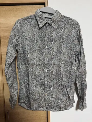 [ KATHARINE HAMNETT ] 레어 페이즐리 무늬 셔츠 M