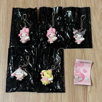 [ 미사용 새상품 ] 가챠가챠 산리오 꿈꾸는 엔젤 스윙 핑크 컴프