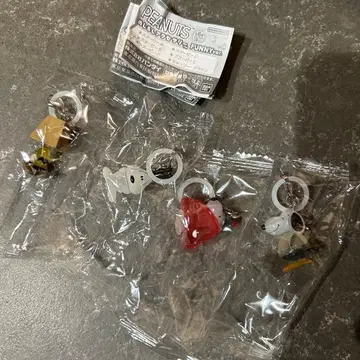 스누피 메지루시 액세서리 4종 세트