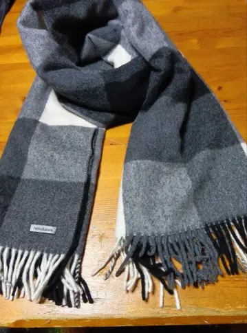 Hosokawa 캐시미어 체크 무늬 스톨 그레이 계열