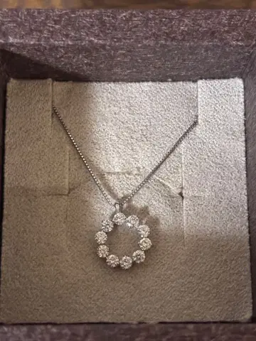 P850 각인 있음! 다이아몬드 목걸이