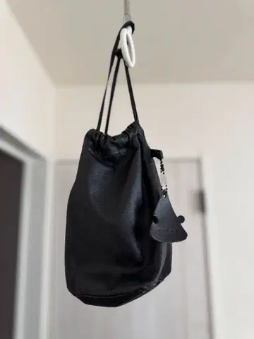 GEbee404 ORIGINAL LEATHER KINCHAKU