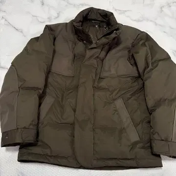 새상품급 UNIQLO. +J 질 샌더 카키 다운 오버 사이즈 후드티