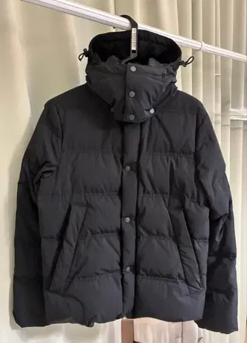 새상품급 블랙 다운 자켓 [DUVETICA (듀베티카)] 바리오싱크