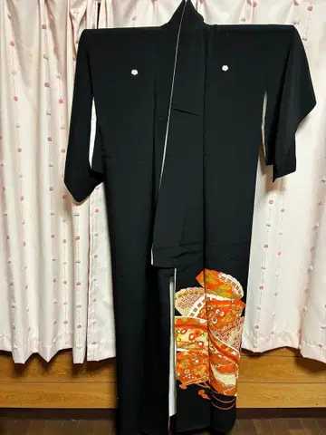 블랙 토메소데 부채 무늬 꽃무늬 자수 순수 실크 고급 기모노