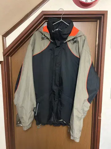 KICK'S 마운틴 파카 L 블랙/그레이/오렌지