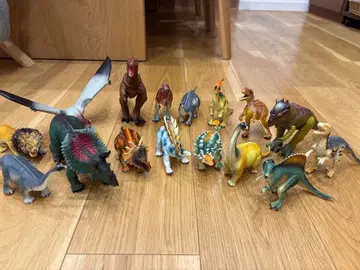 공룡 피규어 세트 16체