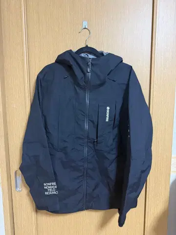 BONFIRE 블랙 마운틴 후드티