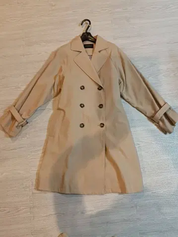 니센 푸치조 트렌치코트