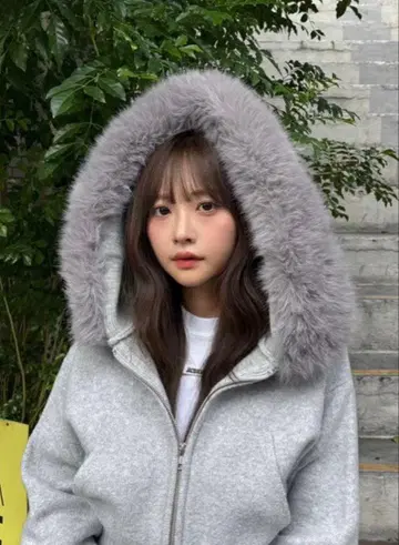 스나이델 완판 우사기 온라인 한정판 퍼 니트 후드티 그레이