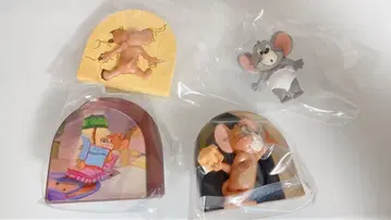 톰과 제리 제리와 타피가 있는 집 피규어 컴플리트