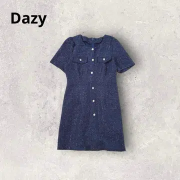Dazy 반팔 원피스 프론트 버튼 트위드풍 네이비 펄 버튼