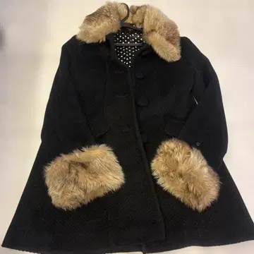 새상품급 퍼 달린 블랙 롱 코트 M 사이즈