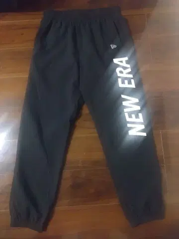 NEW ERA 블랙 조거 팬츠 XL