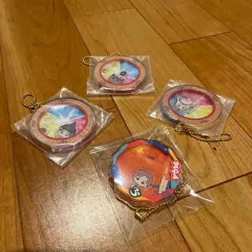 미세스 그린애플 제일복권 바스락 아크릴 참 E상 4개